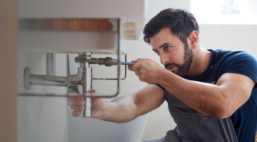 Water heater leaking fix in Port Barre, LA